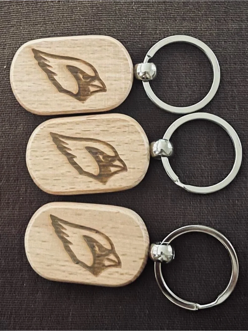 Set of 3 Engraved ARIZONA CARDINALS wooden key chain - Light Natural